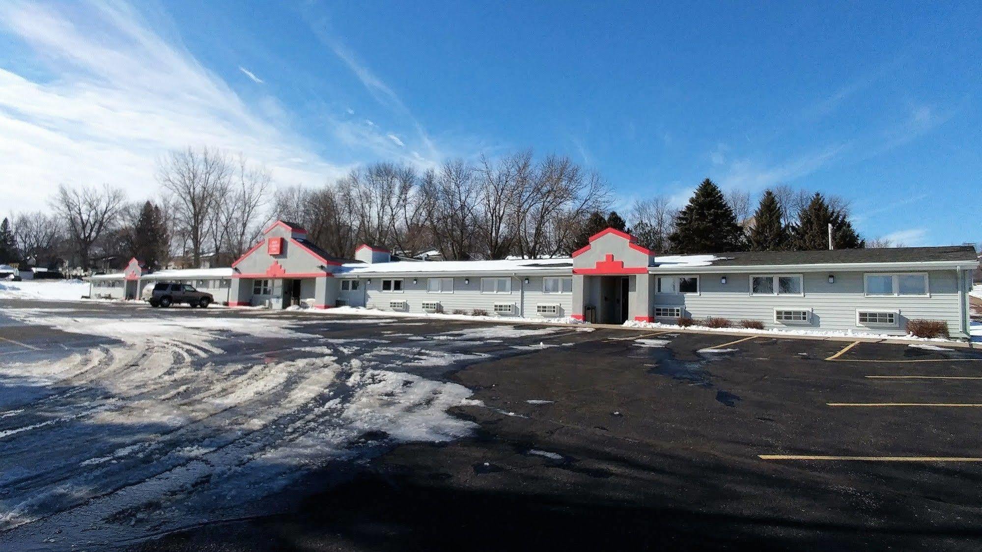 Red Carpet Inn - Windom Exterior foto